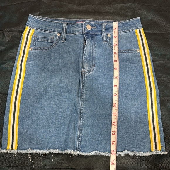 🔥GUESS Denim Skirt with Yellow Stripes🔥 - Picture 3 of 6